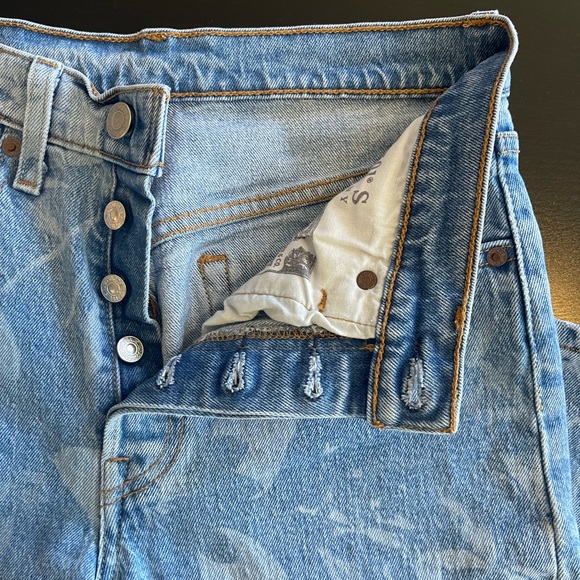 Levi’s woman’s original skinny jeans size S - Picture 3 of 7